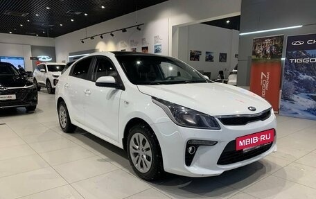 KIA Rio IV, 2019 год, 1 420 000 рублей, 3 фотография