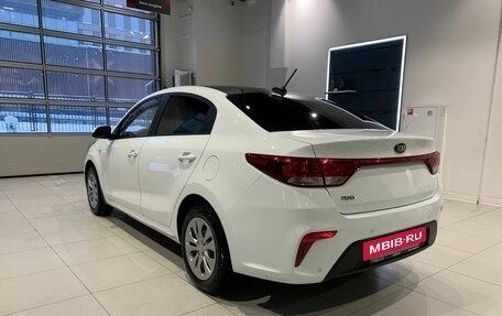 KIA Rio IV, 2019 год, 1 420 000 рублей, 6 фотография
