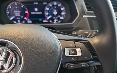 Volkswagen Tiguan II, 2018 год, 3 250 000 рублей, 21 фотография