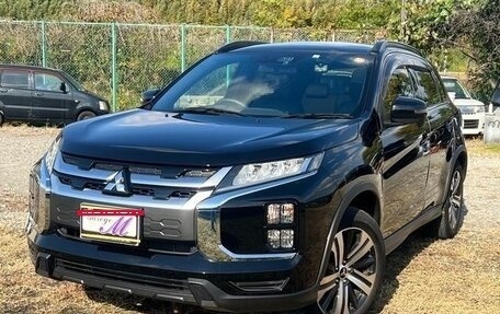 Mitsubishi RVR III рестайлинг, 2018 год, 1 500 000 рублей, 26 фотография