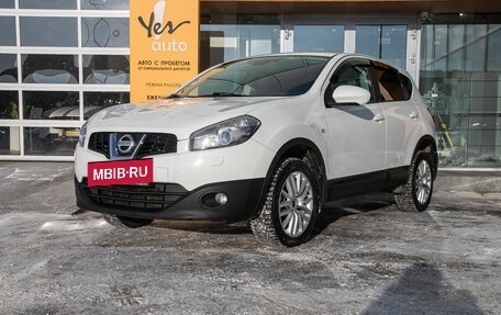 Nissan Qashqai, 2010 год, 945 000 рублей, 2 фотография