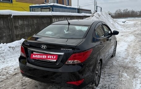 Hyundai Solaris II рестайлинг, 2015 год, 1 300 000 рублей, 3 фотография