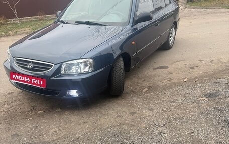 Hyundai Accent II, 2008 год, 550 000 рублей, 24 фотография