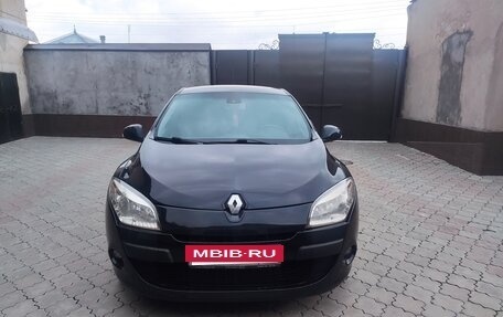 Renault Megane III, 2011 год, 710 000 рублей, 2 фотография