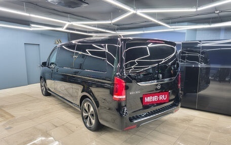 Mercedes-Benz EQV, 2022 год, 9 000 000 рублей, 2 фотография