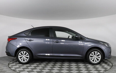 Hyundai Solaris II рестайлинг, 2021 год, 1 750 000 рублей, 4 фотография