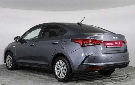 Hyundai Solaris II рестайлинг, 2021 год, 1 750 000 рублей, 7 фотография