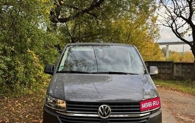 Volkswagen Transporter T6 рестайлинг, 2021 год, 3 940 000 рублей, 1 фотография