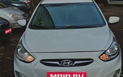 Hyundai Solaris II рестайлинг, 2011 год, 450 000 рублей, 1 фотография