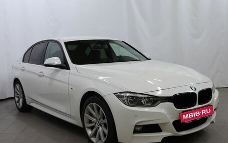 BMW 3 серия, 2017 год, 2 900 000 рублей, 3 фотография