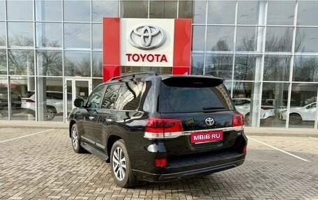 Toyota Land Cruiser 200, 2016 год, 6 150 000 рублей, 7 фотография