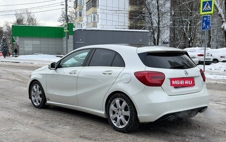 Mercedes-Benz A-Класс, 2013 год, 1 670 000 рублей, 2 фотография