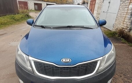 KIA Rio III рестайлинг, 2013 год, 535 000 рублей, 2 фотография