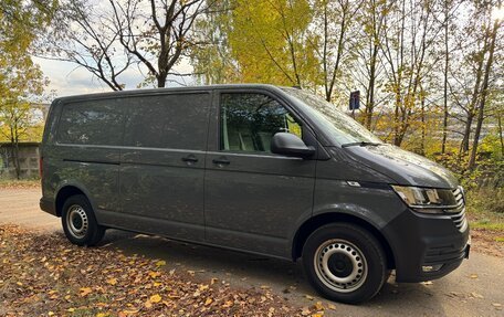 Volkswagen Transporter T6 рестайлинг, 2021 год, 3 940 000 рублей, 5 фотография