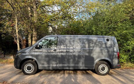 Volkswagen Transporter T6 рестайлинг, 2021 год, 3 940 000 рублей, 10 фотография