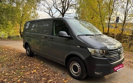 Volkswagen Transporter T6 рестайлинг, 2021 год, 3 940 000 рублей, 4 фотография