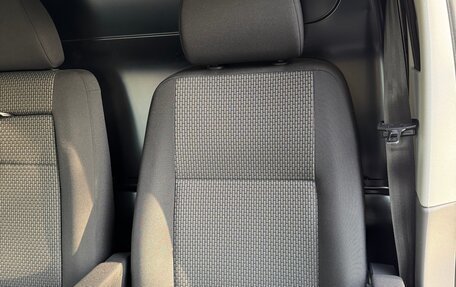 Volkswagen Transporter T6 рестайлинг, 2021 год, 3 940 000 рублей, 18 фотография