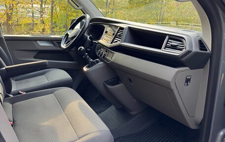 Volkswagen Transporter T6 рестайлинг, 2021 год, 3 940 000 рублей, 23 фотография