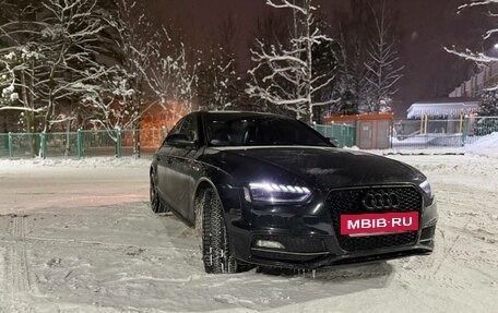 Audi A4, 2012 год, 1 900 000 рублей, 3 фотография