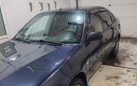 Toyota Corolla, 2000 год, 375 000 рублей, 4 фотография