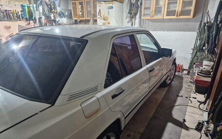 Mercedes-Benz 190 (W201), 1986 год, 150 000 рублей, 3 фотография