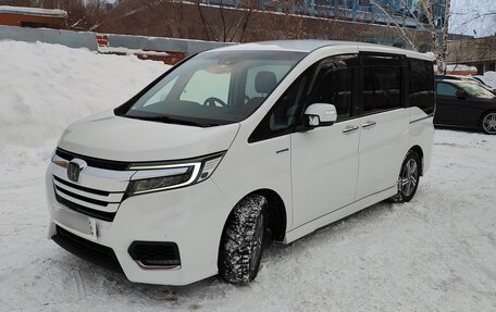 Honda Stepwgn IV, 2019 год, 2 800 000 рублей, 4 фотография