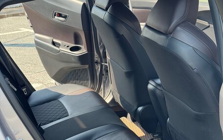 Toyota C-HR I рестайлинг, 2017 год, 1 850 000 рублей, 5 фотография