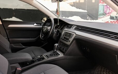 Volkswagen Passat B8 рестайлинг, 2016 год, 1 539 000 рублей, 6 фотография