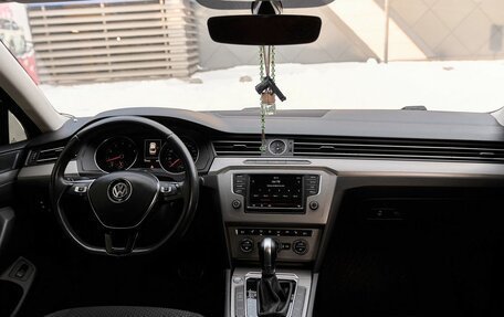 Volkswagen Passat B8 рестайлинг, 2016 год, 1 539 000 рублей, 7 фотография