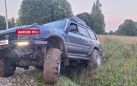 Toyota Land Cruiser 80 рестайлинг, 1997 год, 1 600 000 рублей, 14 фотография