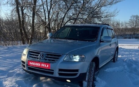 Volkswagen Touareg III, 2003 год, 880 000 рублей, 2 фотография