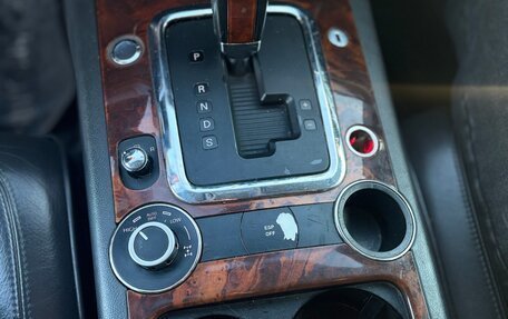 Volkswagen Touareg III, 2003 год, 880 000 рублей, 15 фотография