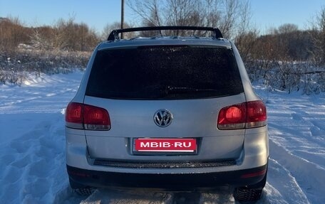 Volkswagen Touareg III, 2003 год, 880 000 рублей, 6 фотография