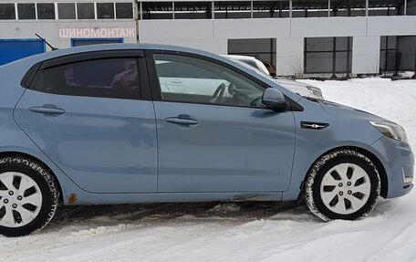 KIA Rio III рестайлинг, 2015 год, 800 000 рублей, 2 фотография