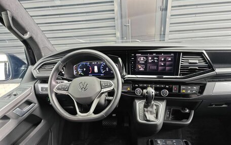 Volkswagen Multivan T6 рестайлинг, 2023 год, 10 950 000 рублей, 12 фотография