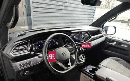 Volkswagen Multivan T6 рестайлинг, 2023 год, 10 950 000 рублей, 13 фотография