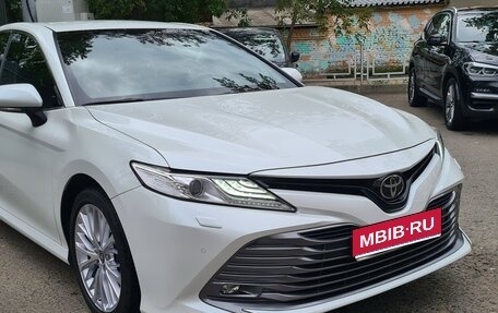 Toyota Camry, 2020 год, 2 850 000 рублей, 1 фотография
