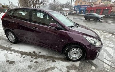 Hyundai Solaris II рестайлинг, 2011 год, 800 000 рублей, 1 фотография