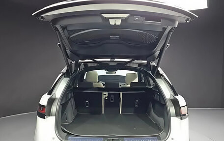 Land Rover Range Rover Velar I, 2023 год, 6 385 000 рублей, 19 фотография