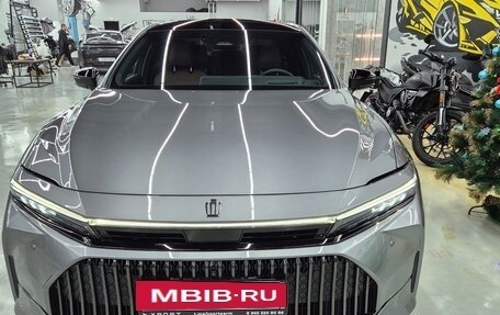 Toyota Crown, 2025 год, 9 800 000 рублей, 4 фотография