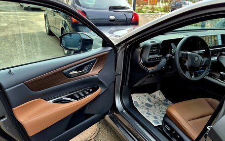 Toyota Crown, 2025 год, 9 800 000 рублей, 19 фотография