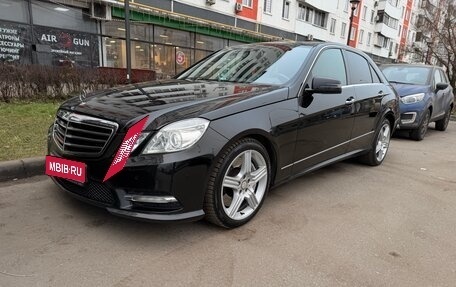 Mercedes-Benz E-Класс, 2012 год, 2 100 000 рублей, 2 фотография