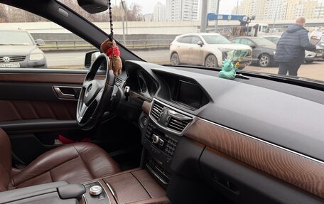 Mercedes-Benz E-Класс, 2012 год, 2 100 000 рублей, 16 фотография