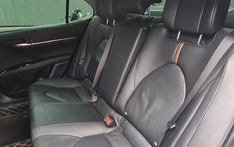 Toyota Camry, 2020 год, 2 850 000 рублей, 12 фотография