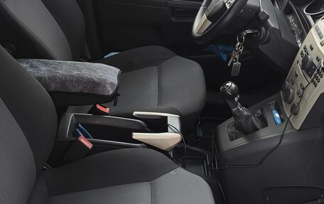 Opel Zafira B, 2008 год, 550 000 рублей, 4 фотография