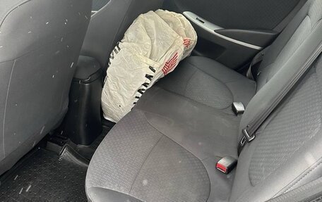 Hyundai Solaris II рестайлинг, 2011 год, 800 000 рублей, 9 фотография