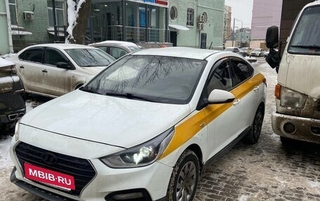 Hyundai Solaris II рестайлинг, 2018 год, 550 000 рублей, 2 фотография