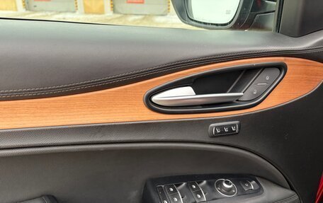 Alfa Romeo Stelvio, 2018 год, 3 500 000 рублей, 13 фотография