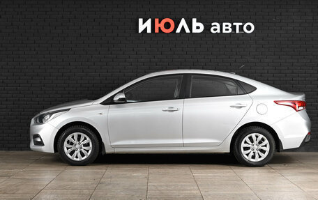 Hyundai Solaris II рестайлинг, 2018 год, 1 400 000 рублей, 4 фотография