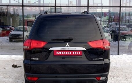 Mitsubishi Pajero Sport II рестайлинг, 2015 год, 2 080 000 рублей, 4 фотография